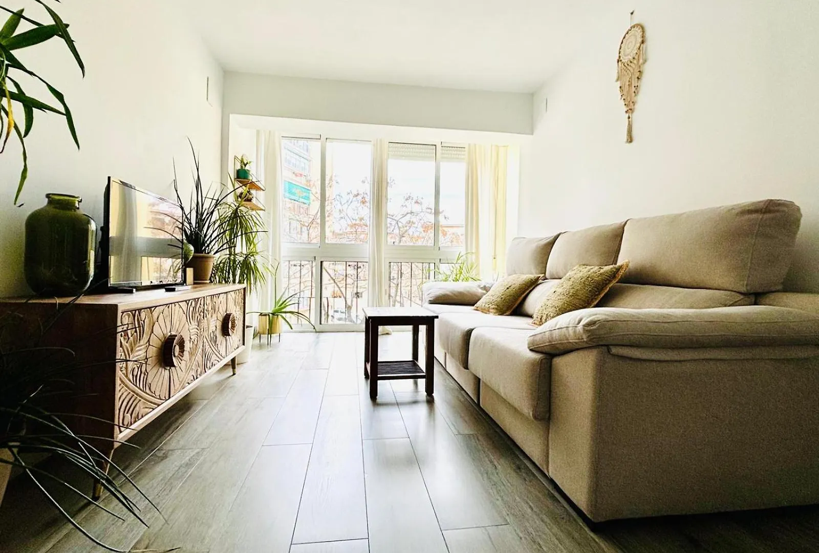Casa Gracia Stylish Apartment Close To The Beach By Namaste Elite Малага